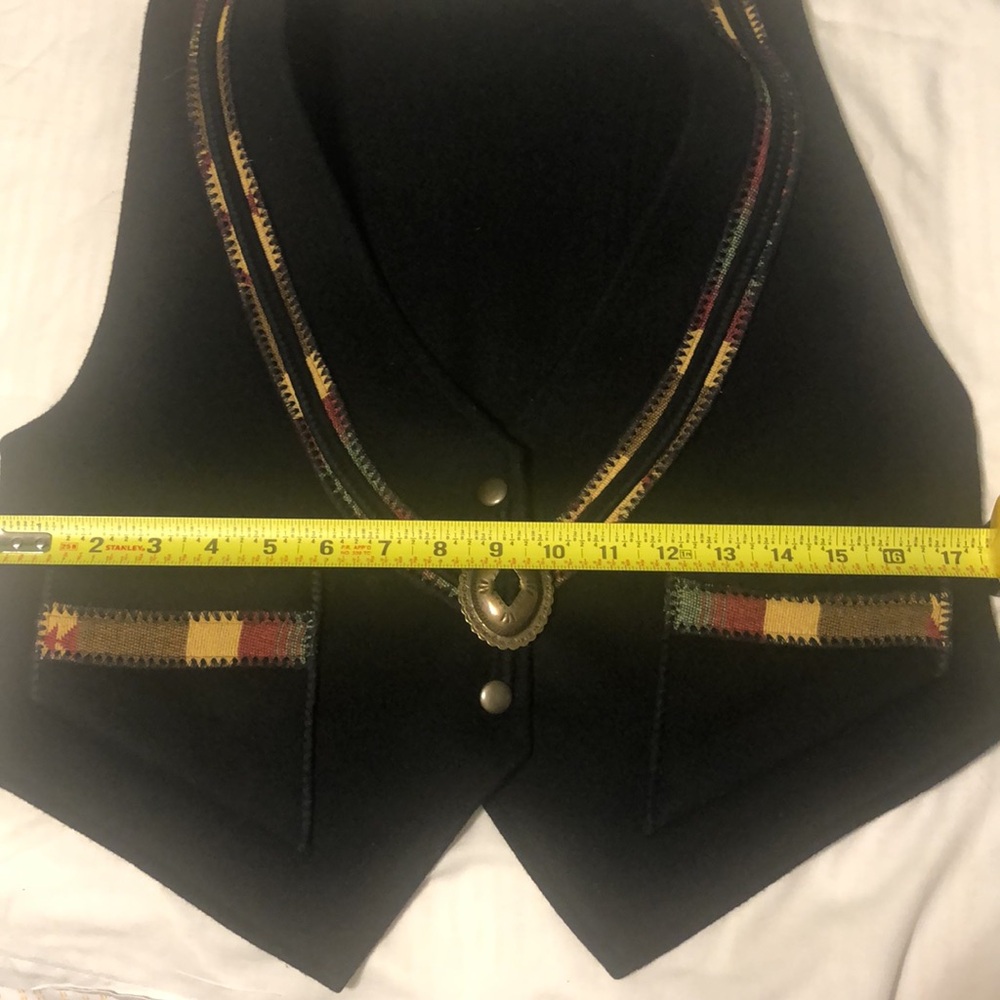 COLORATURA Vest - Picture 8 of 9